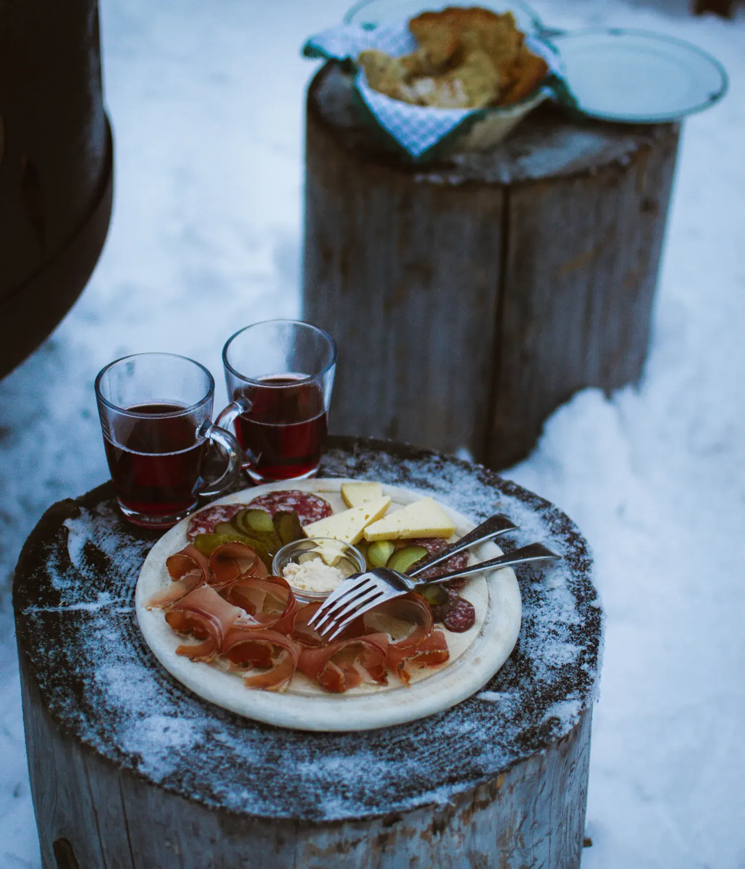 Sunset aperitif beneath Sass de Putia