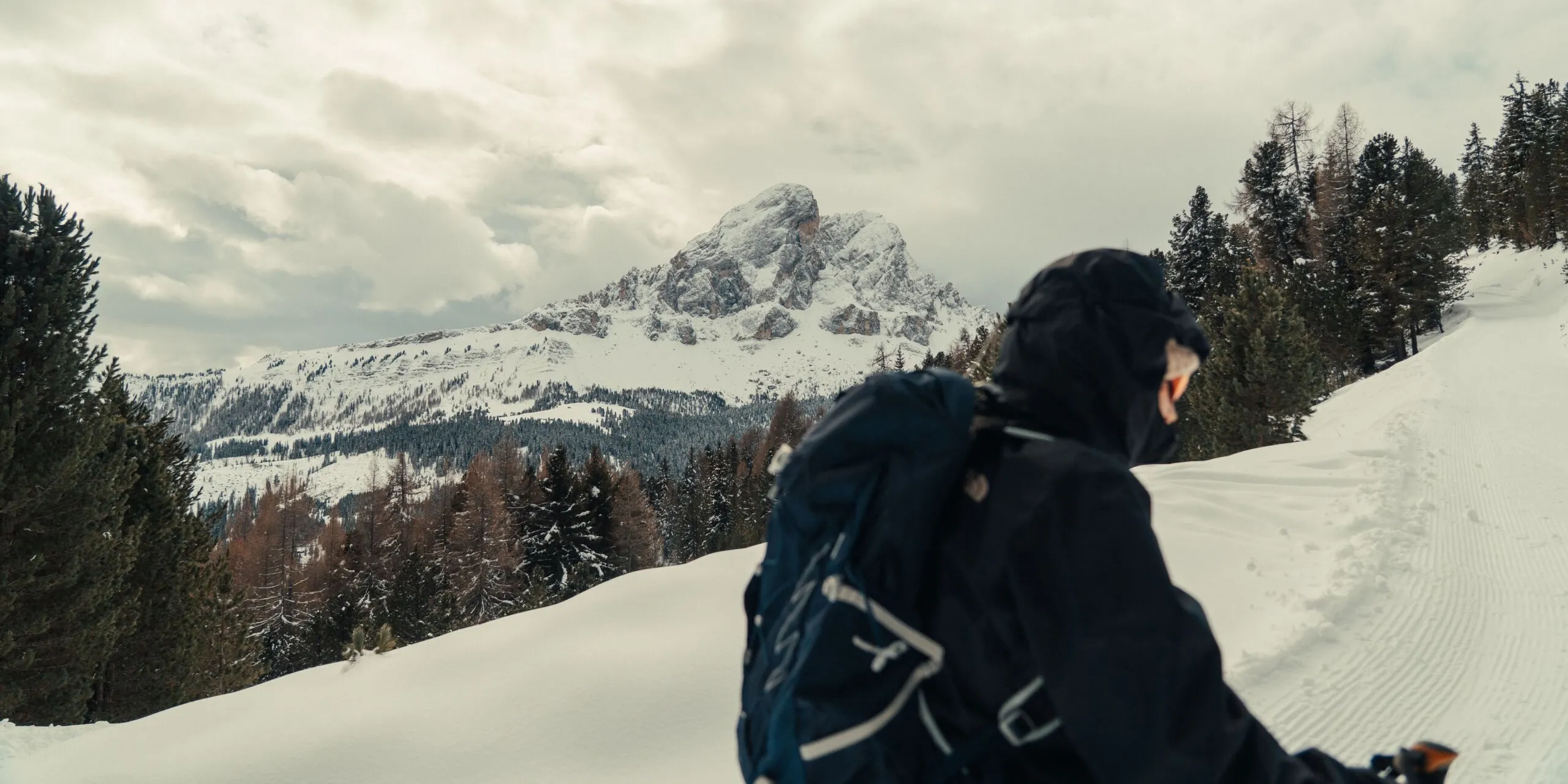 Snowshoeing with Osprey backpack 1